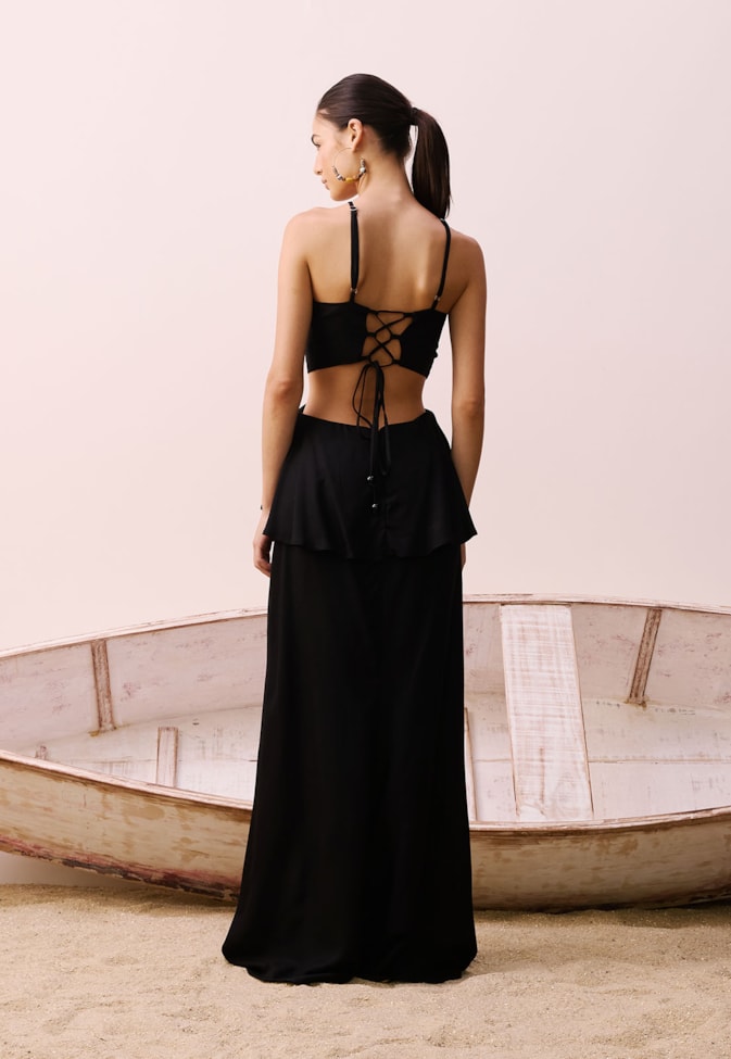 Vestido Longo Detalhe Babado