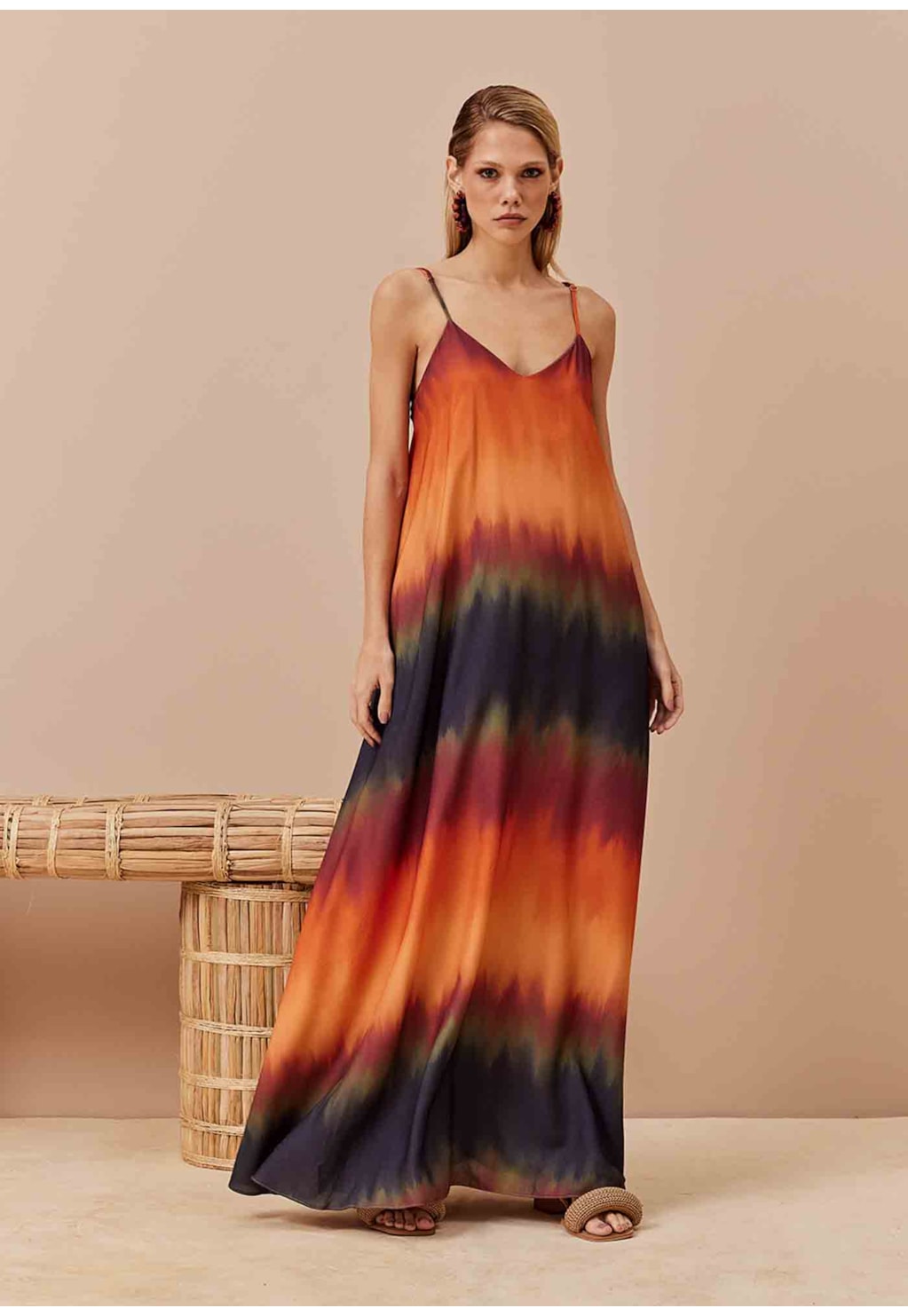 Vestido Longo Detalhe Costas Estampado Purmamarca