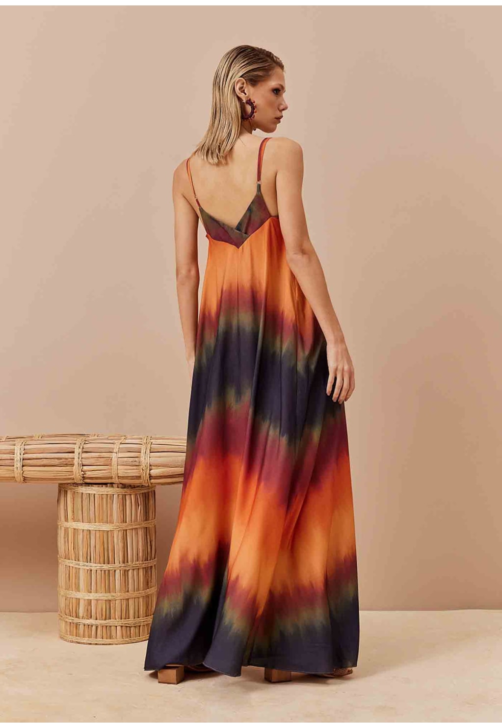 Vestido Longo Detalhe Costas Estampado Purmamarca