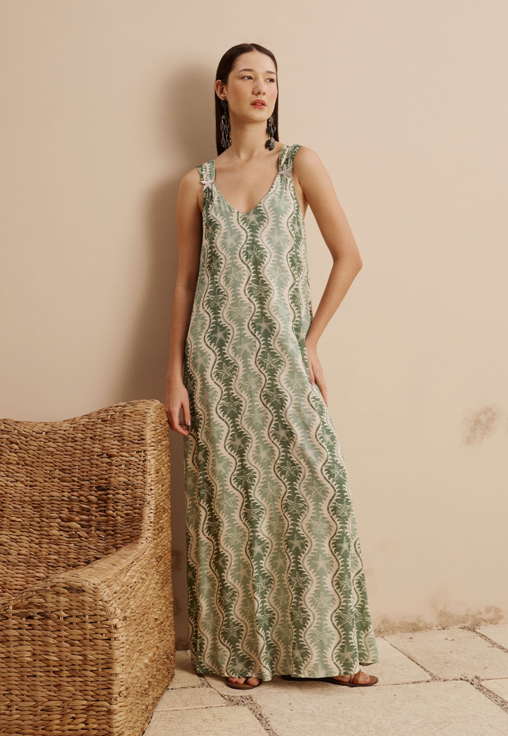 Vestido Longo Detalhe Estrela do Mar Estampado Rio Verde