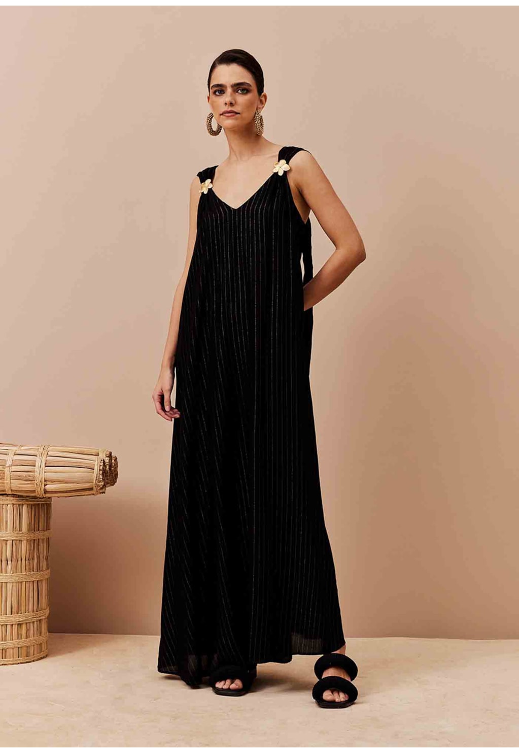 Vestido Longo Detalhe Flor Alças