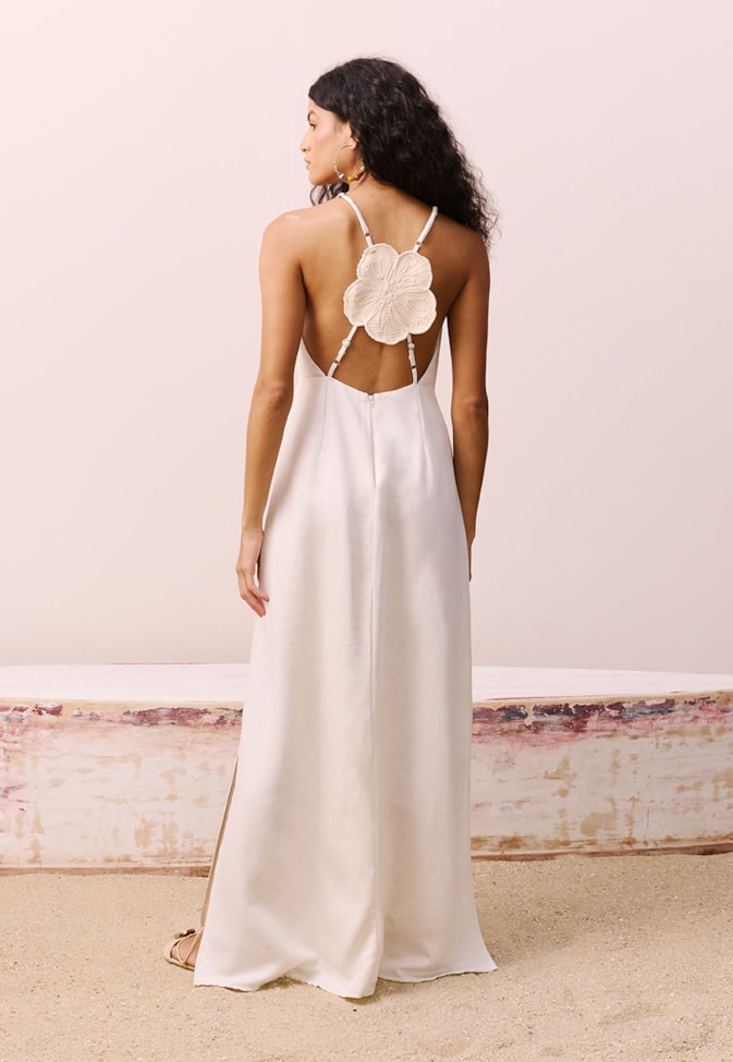 Vestido Longo Detalhe Flor Costas