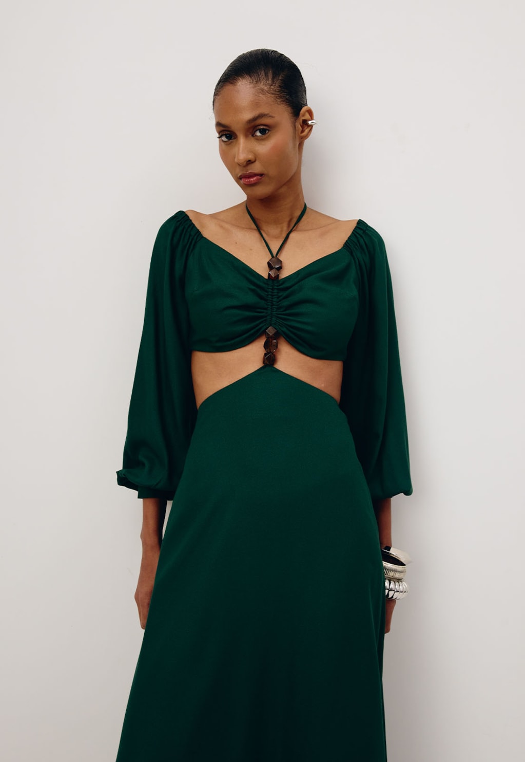 Vestido Longo Detalhe Pedras