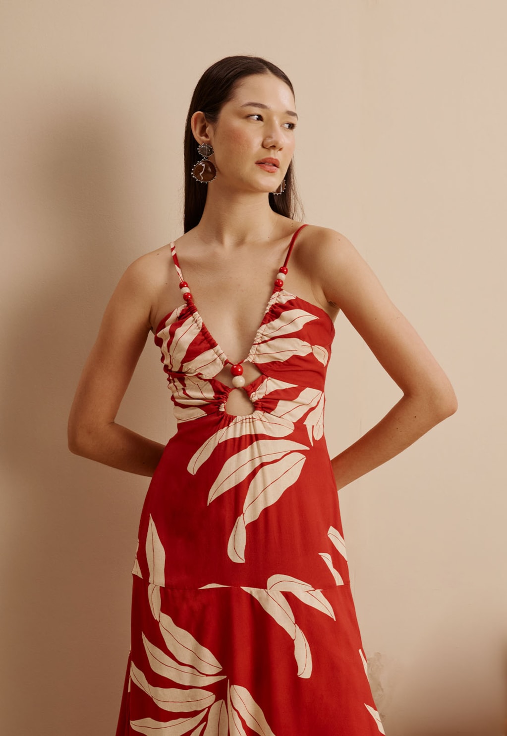 Vestido Longo Detalhe Túnel com Contas Estampado Tucumã