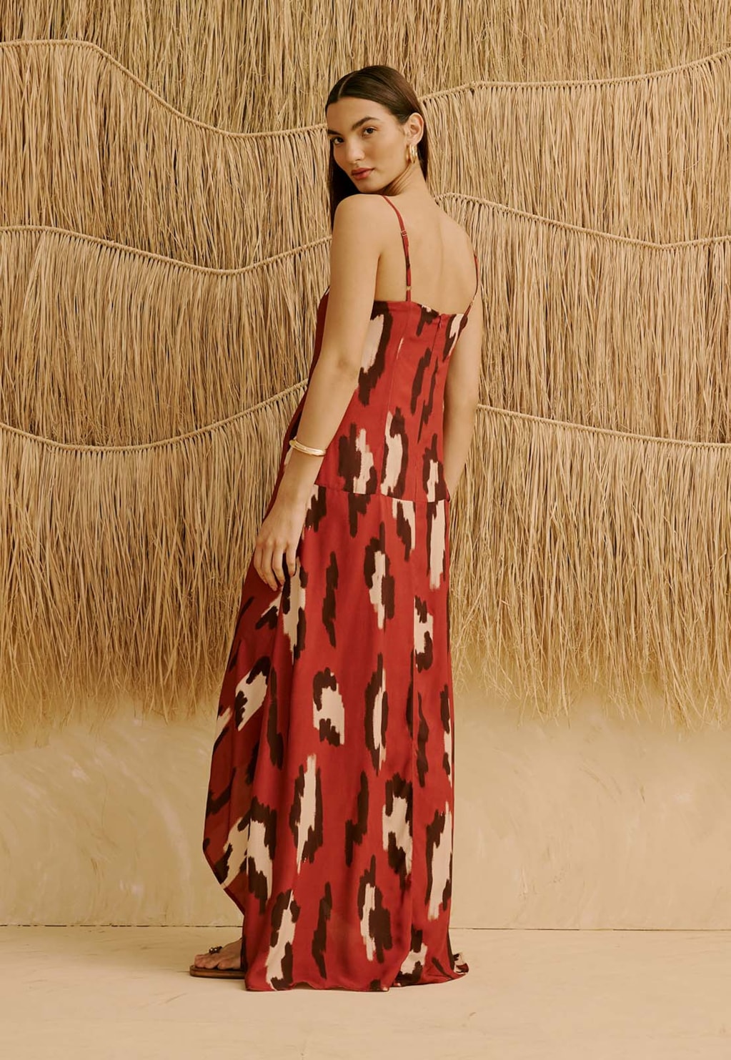 Vestido Longo Drop Waist Estampado Chimu Marrom