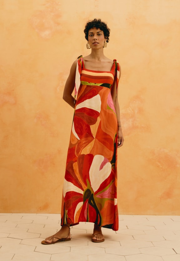 Vestido Longo Estampado Latina Vista Frontal
