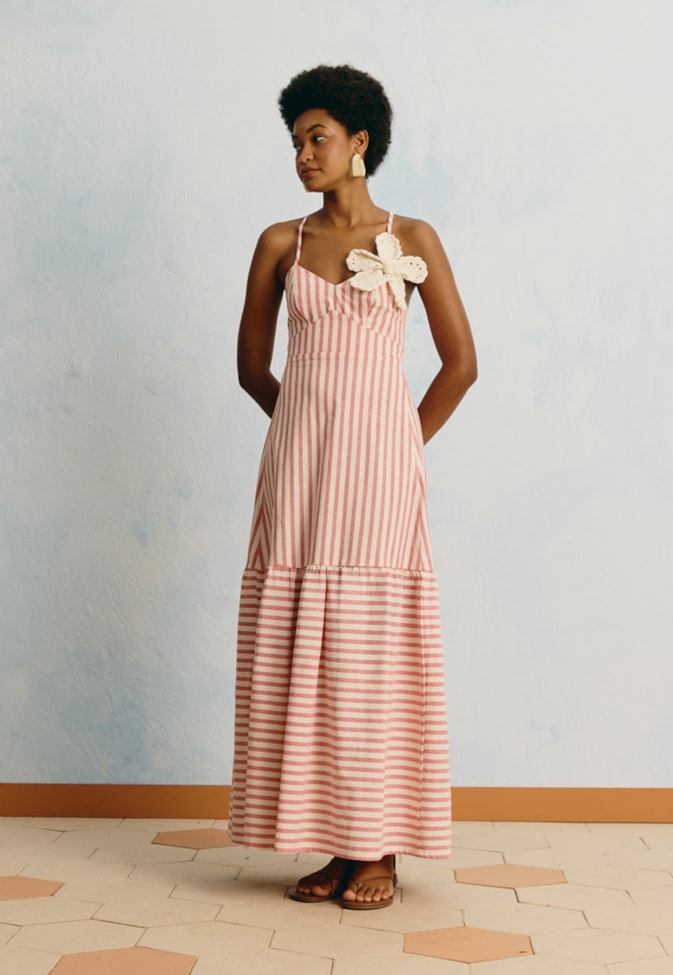 Vestido Longo Flor Crochê Listrado