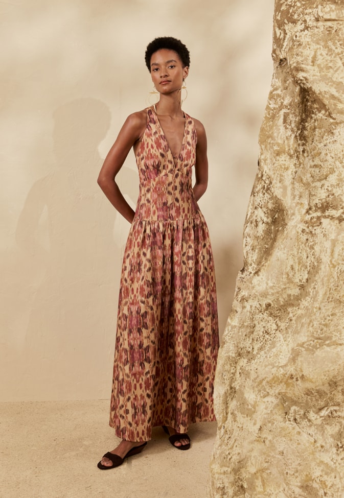 Vestido Longo Frente Única Estampado Niebla