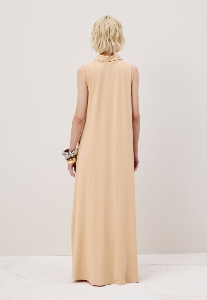 Vestido Longo Gola Alta