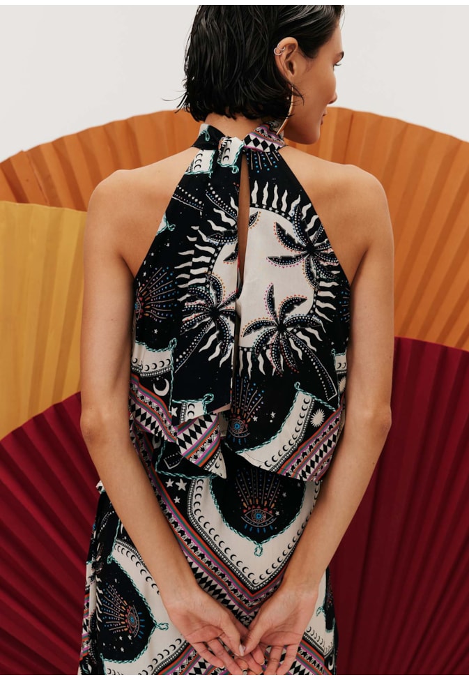 Vestido Longo Gola Alta Estampado Cúmbia