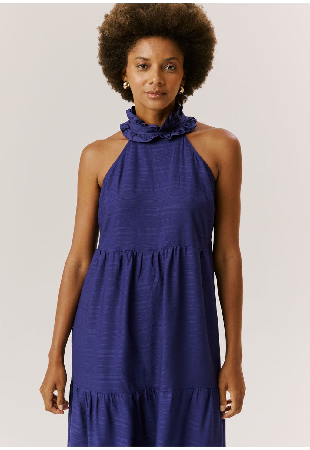 Vestido Longo Gola Jogo de Listras