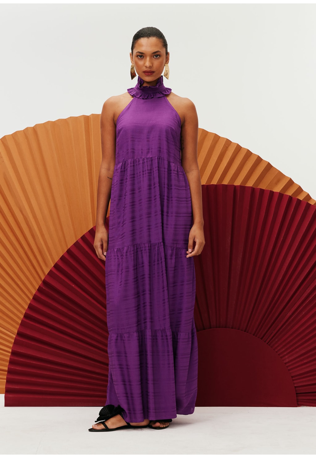 Vestido Longo Gola Jogo de Listras