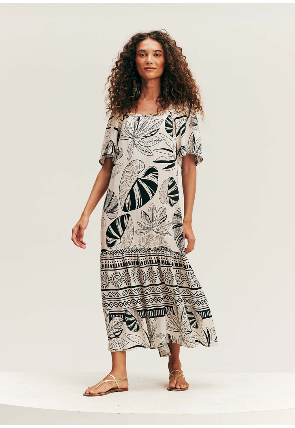 Vestido Longo Gola Quadrada Estampado Timbó