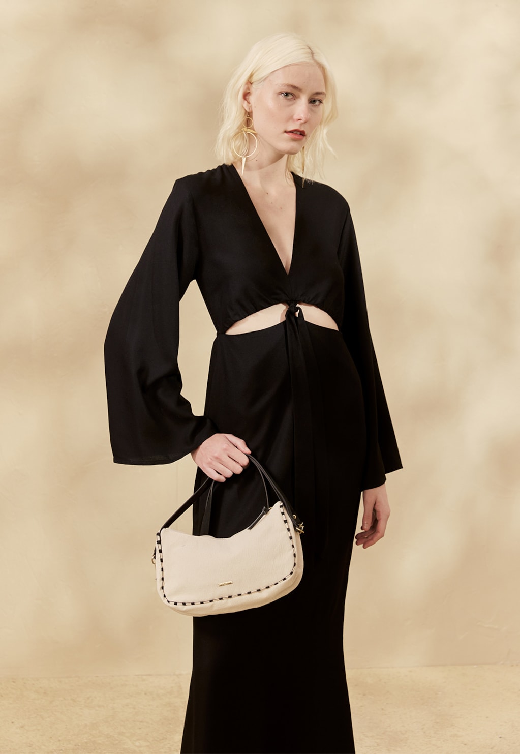 Vestido Longo Liso Abertura Cintura