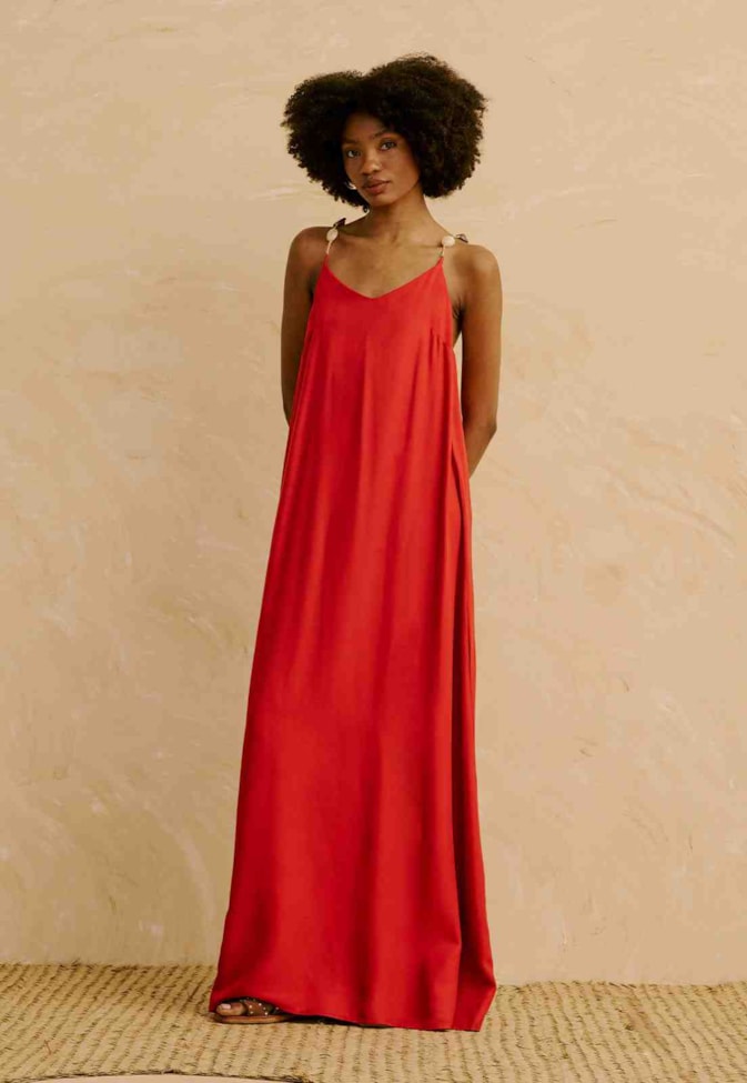 Vestido Longo Liso Alça com Pedras
