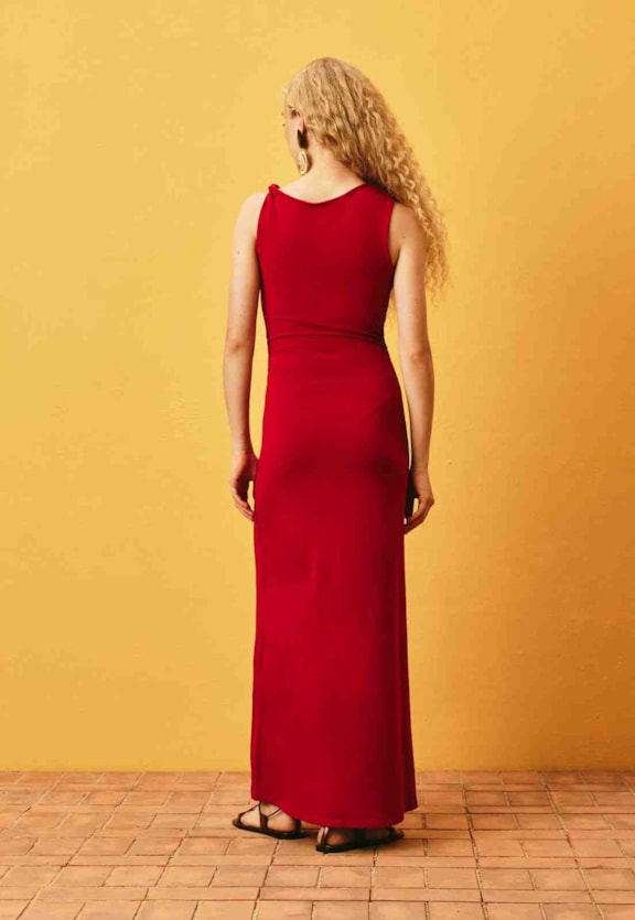 Vestido Longo Liso Alças Assimétricas Vista Traseira
