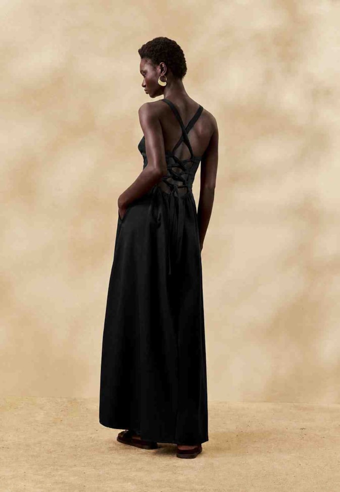 Vestido Longo Liso Amarração Costas