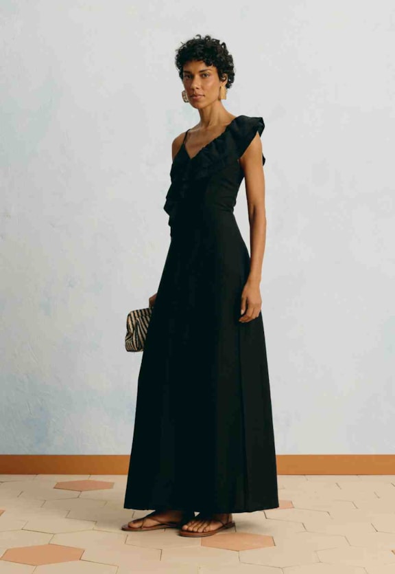 Vestido Longo Liso Babado Vista Frontal