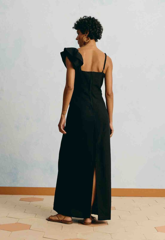 Vestido Longo Liso Babado