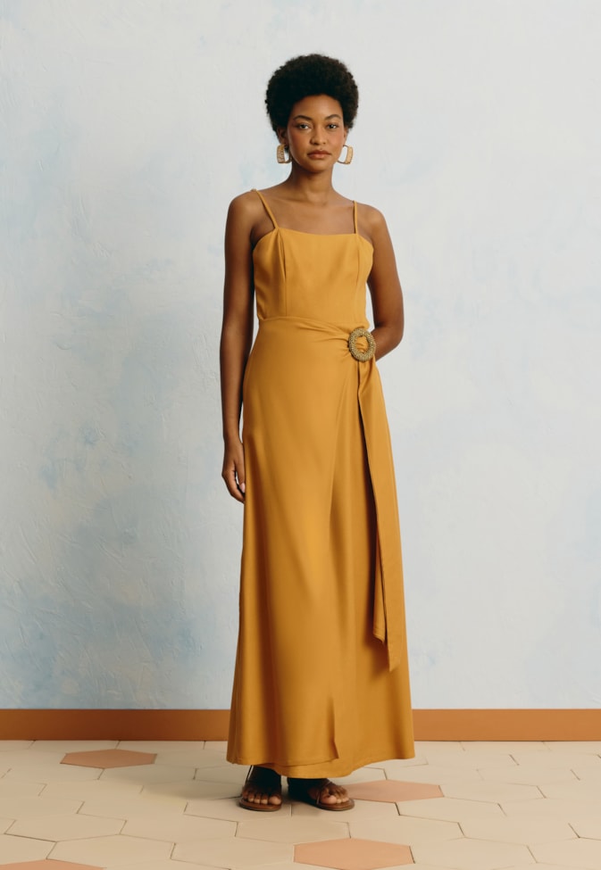 Vestido Longo Liso Fivela 