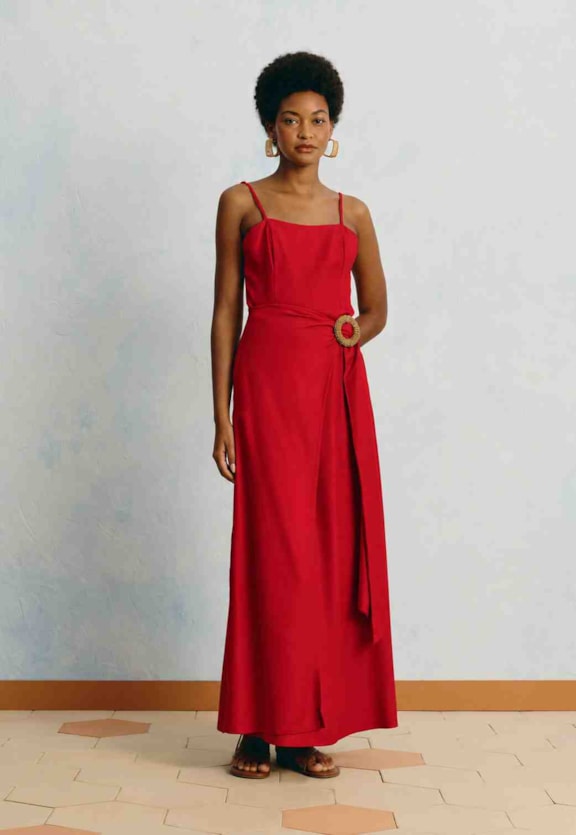 Vestido Longo Liso Fivela  Vista Frontal