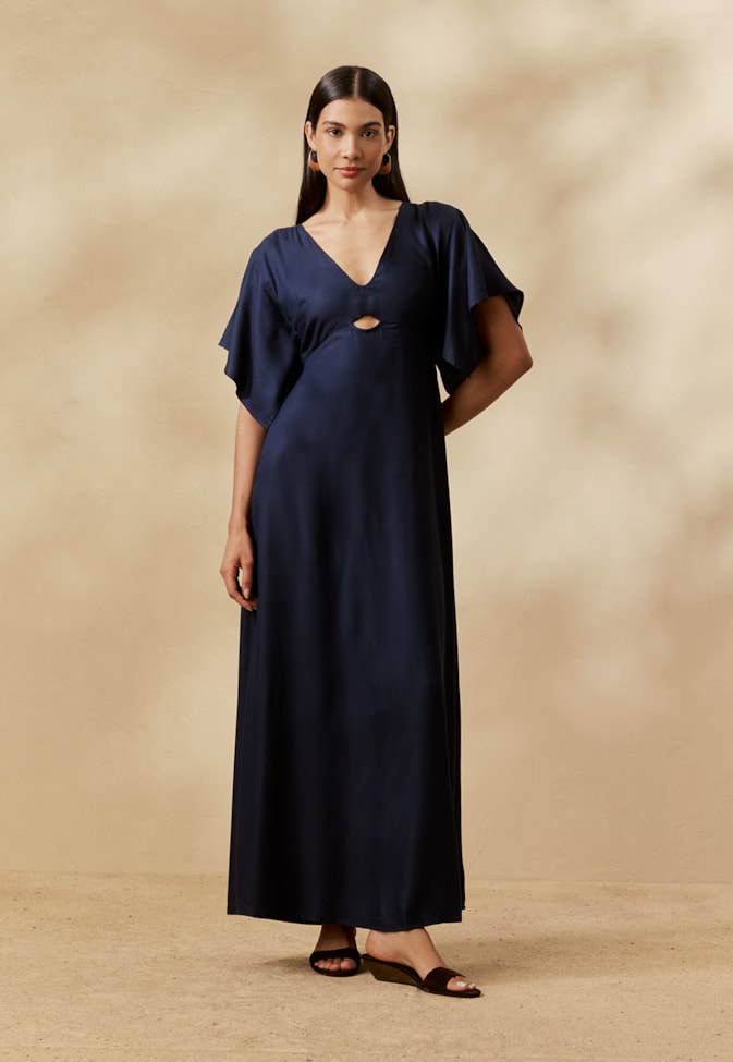 Vestido Longo Liso Manga Ampla