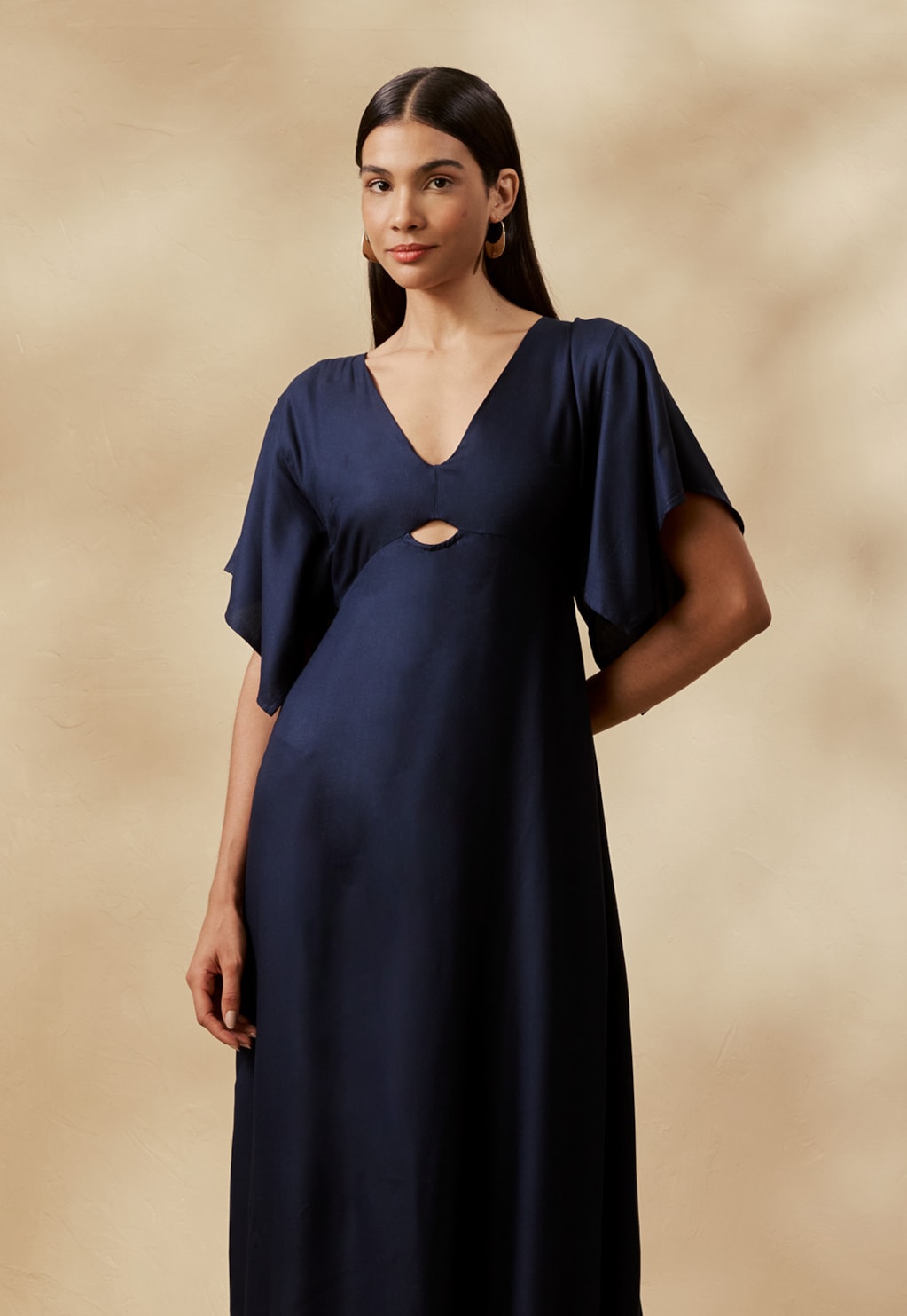 Vestido Longo Liso Manga Ampla