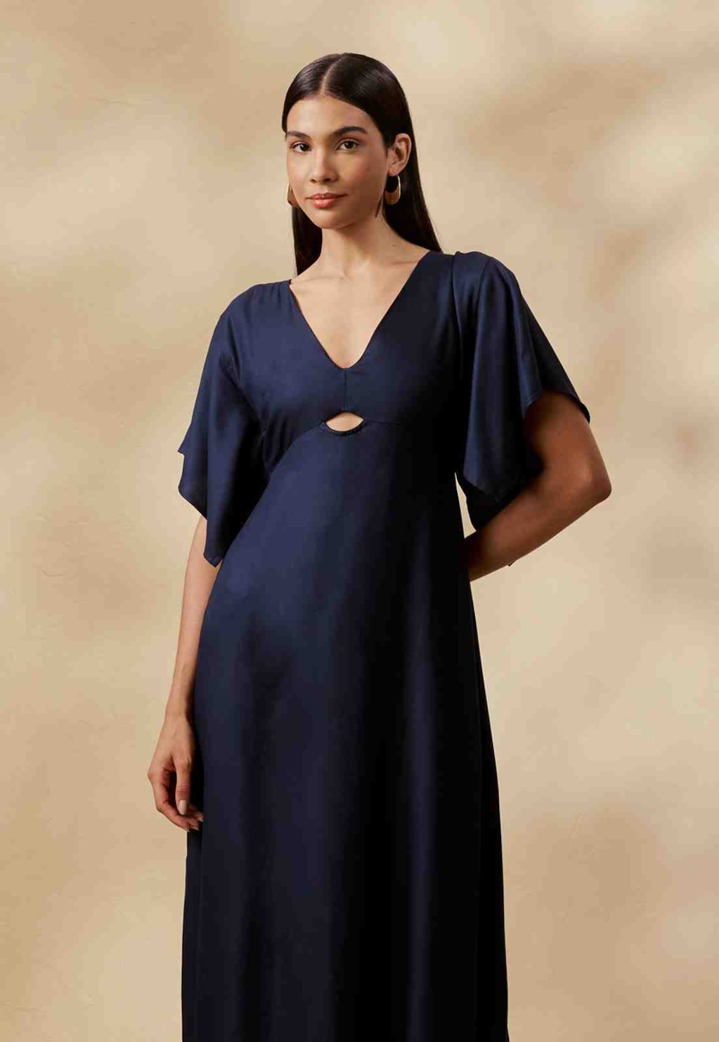 Vestido Longo Liso Manga Ampla