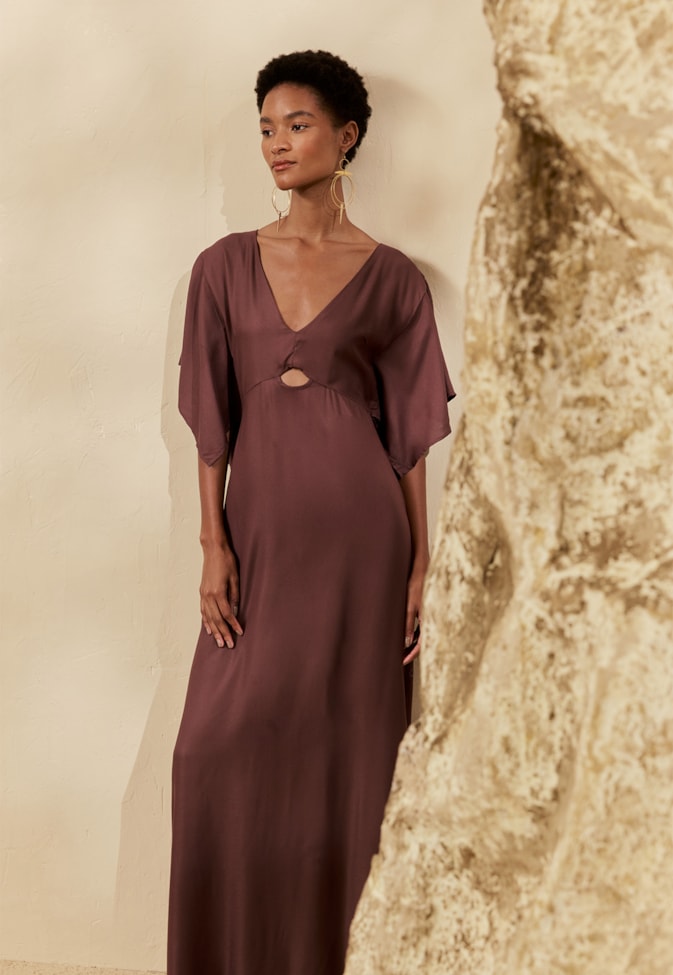 Vestido Longo Liso Manga Ampla