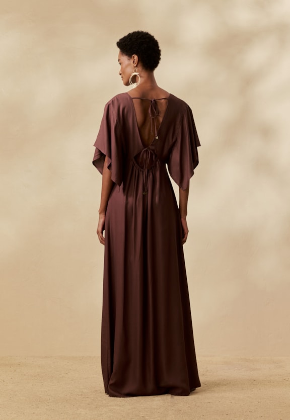 Vestido Longo Liso Manga Ampla Vista Traseira