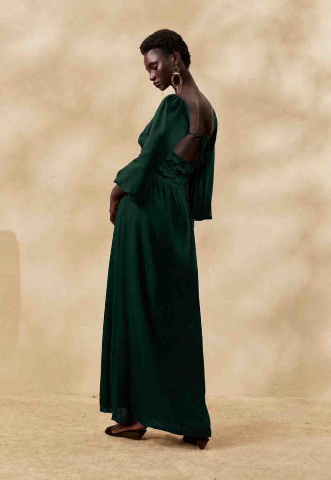Vestido Longo Liso Mangas