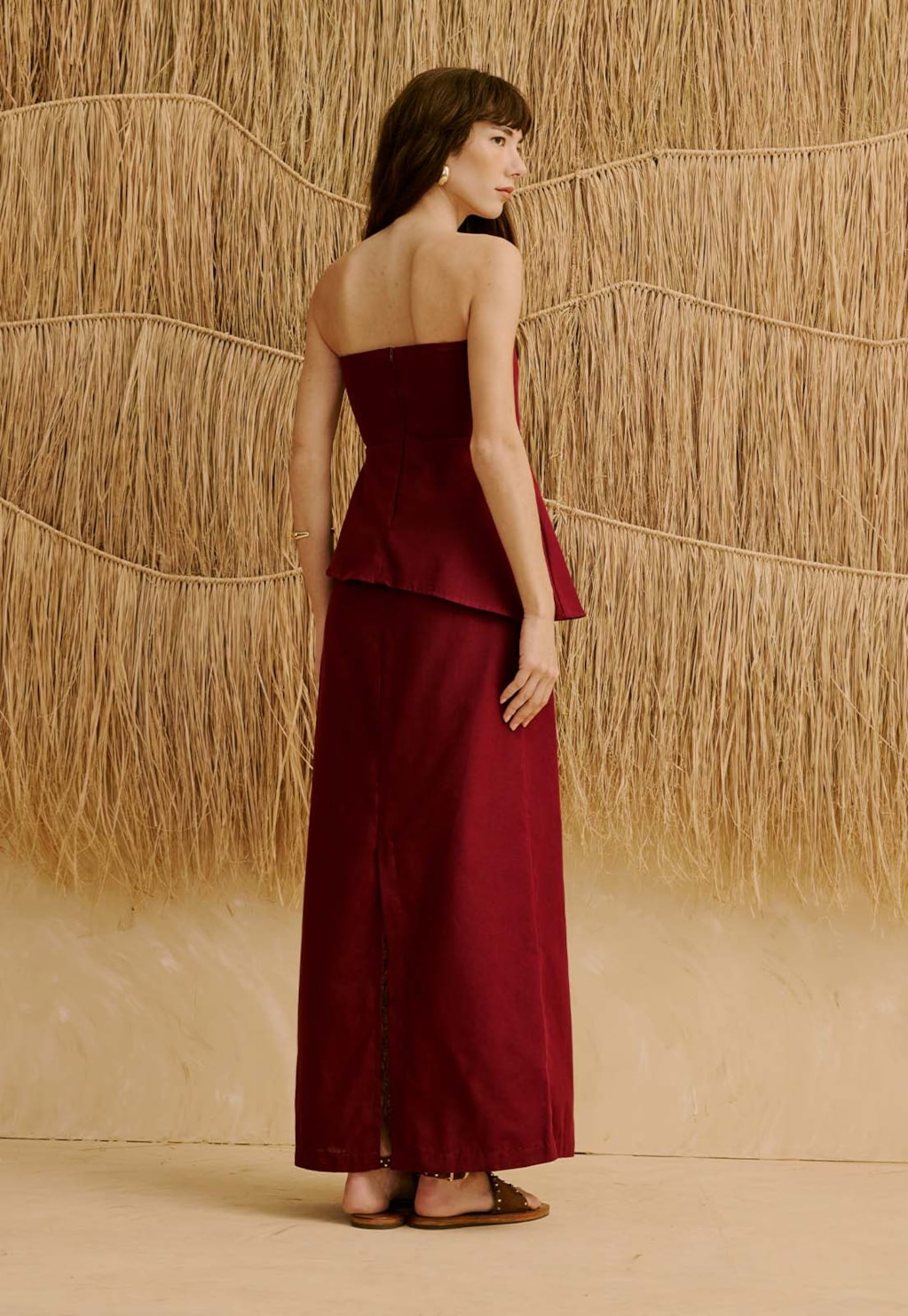 Vestido Longo Liso Peplum