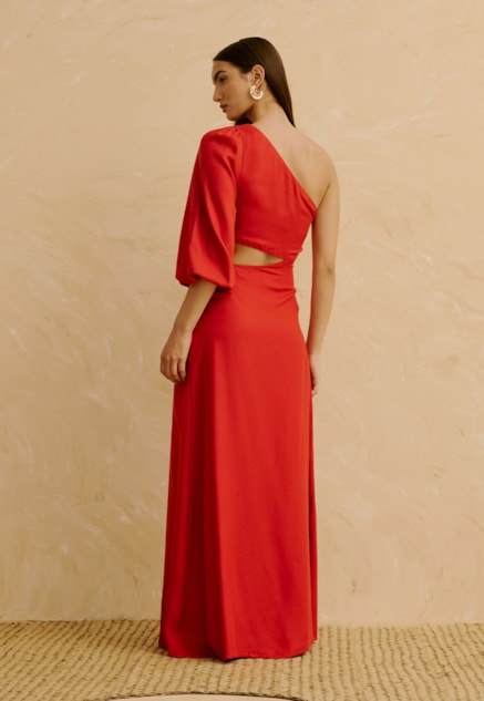 Vestido Longo Liso Um Ombro Só com Detalhe na Cintura Vista Traseira