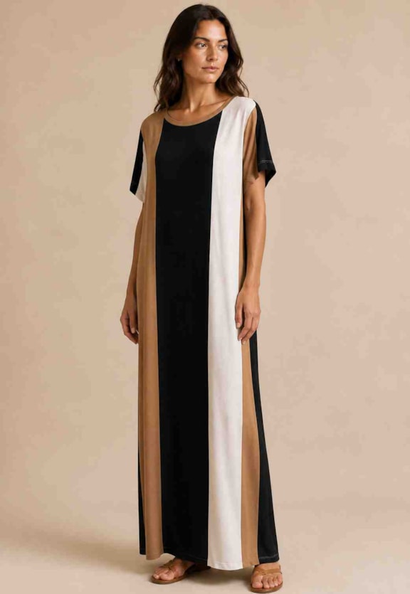 Vestido Longo Listrado Fendas Vista Frontal
