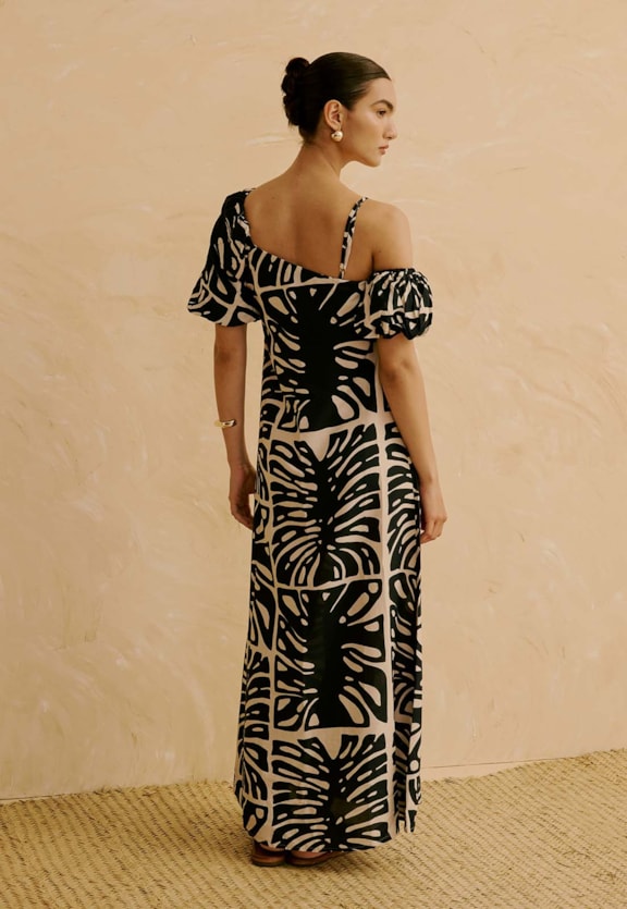 Vestido Longo Manga Balonê Estampado Totora Vista Traseira