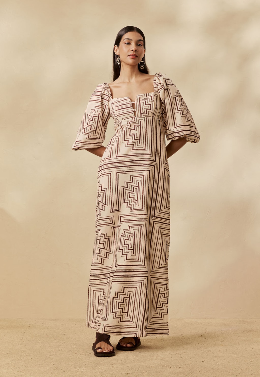 Vestido Longo Manga Bufante Estampado Quipu
