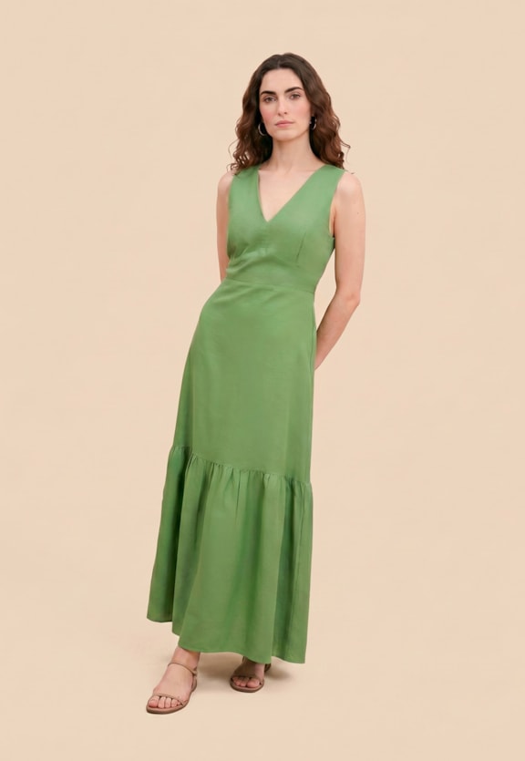 Vestido Longo Maria Com Recorte Liso Vista Frontal