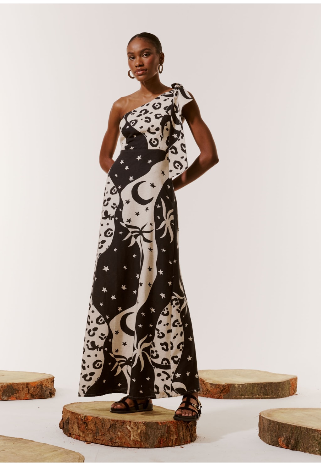 Vestido Longo Ombro Só Estampado Savana