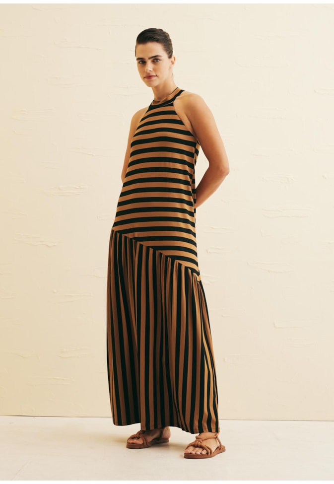 Vestido Longo Recorte Assimétrico