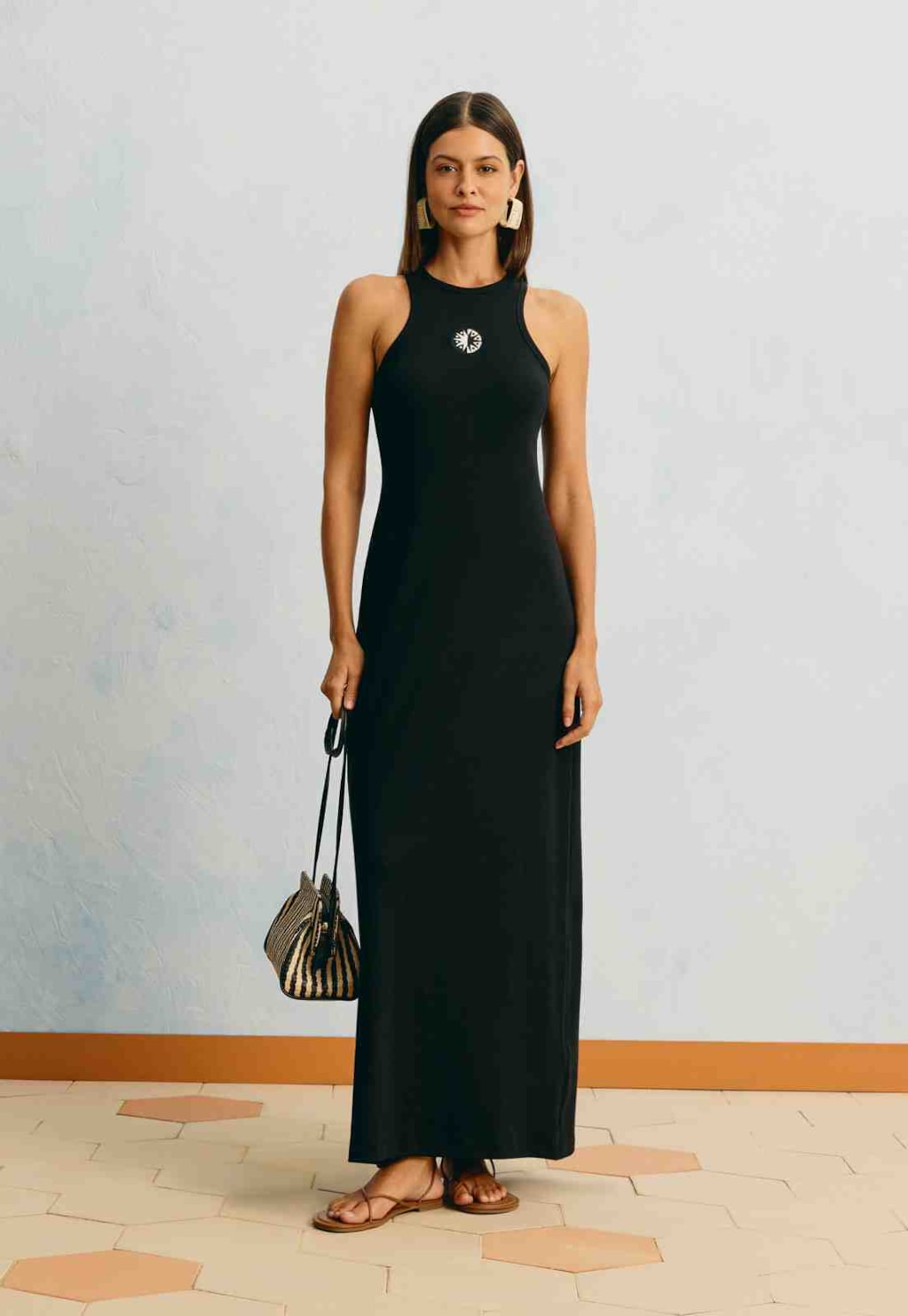 Vestido Longo Rib Bordado Sol Y Sombra
