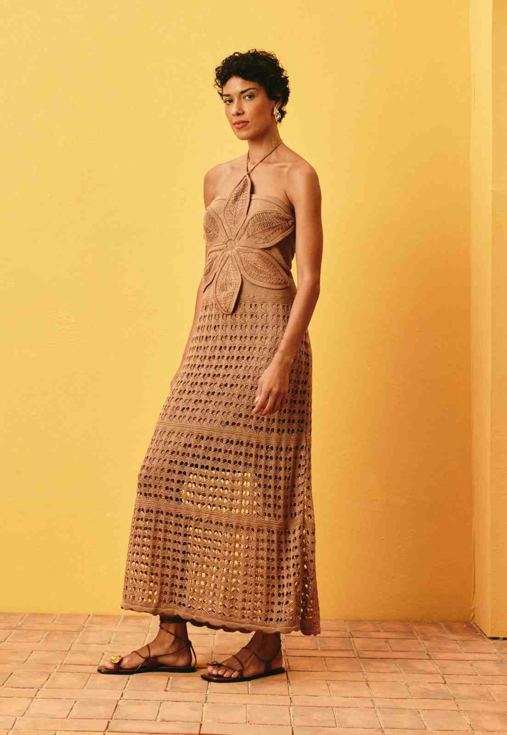 Vestido Longo Tricot Busto Flor