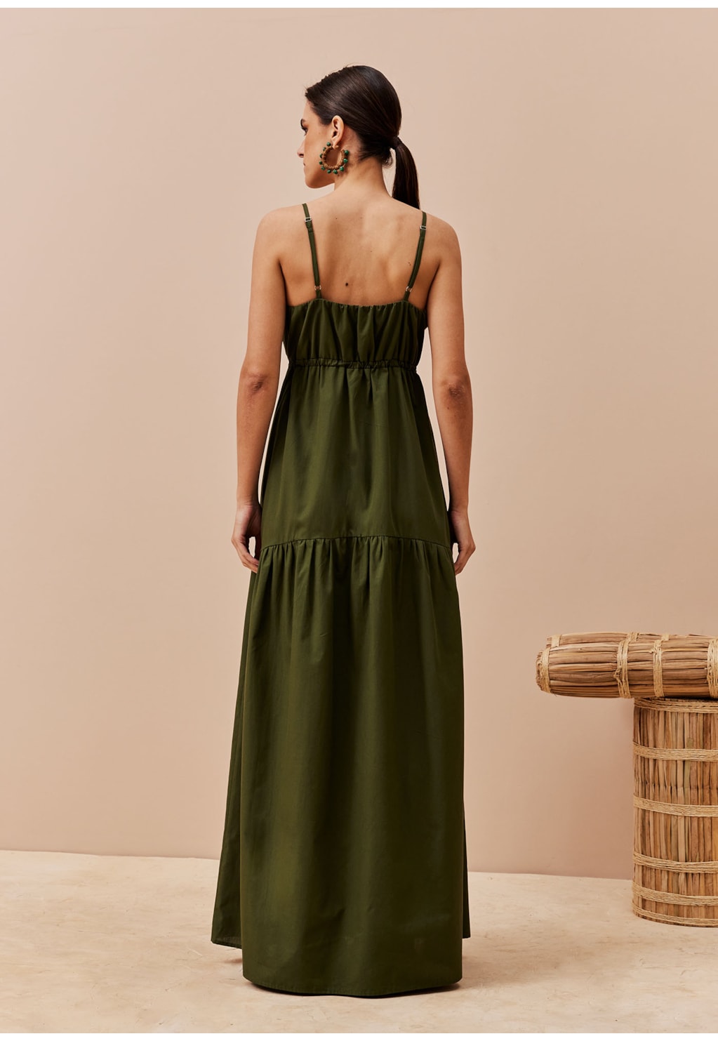 Vestido Longo Túnel Decote