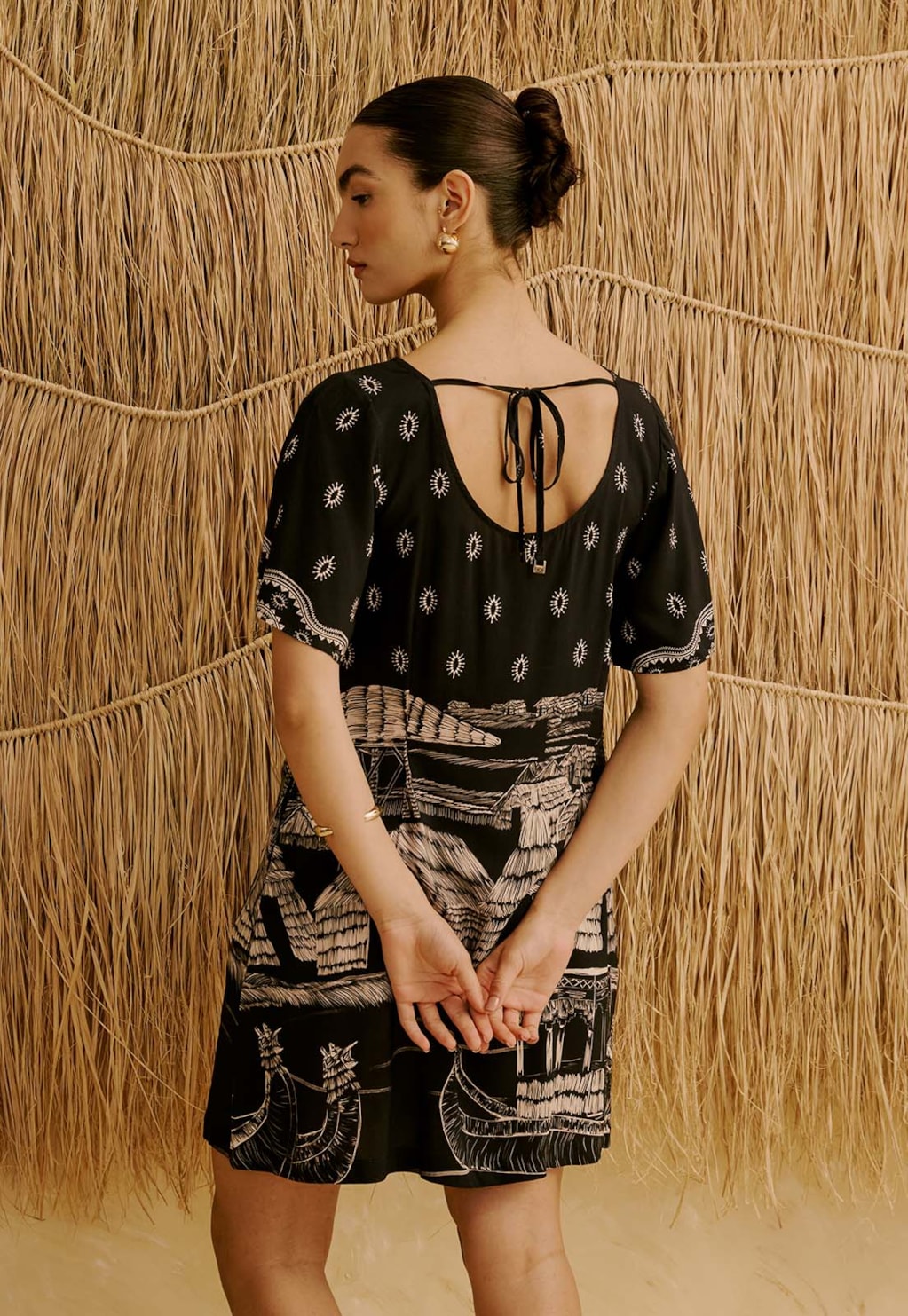 Vestido Manga Curta Estampado Lago Titicaca