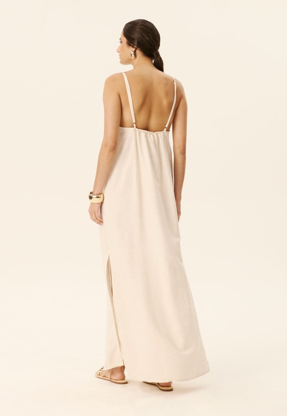 Vestido Max Midi Cavado Vista Traseira