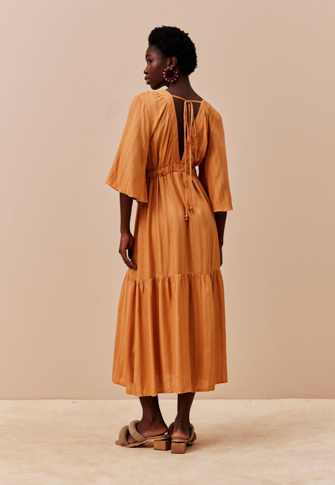 Vestido Maxi Midi Descote Profundo