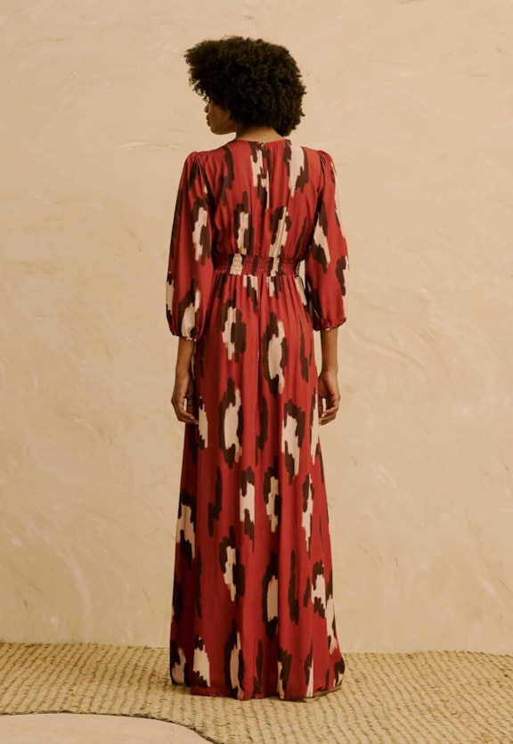 Vestido Maxi Midi Detalhe Vivo Estampado Chimu Marrom   Vista Traseira