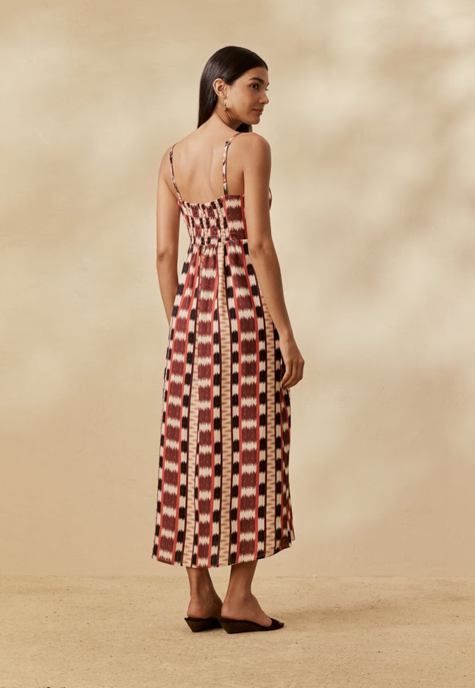 Vestido Midi Abertura na Frente Estampado Tapê