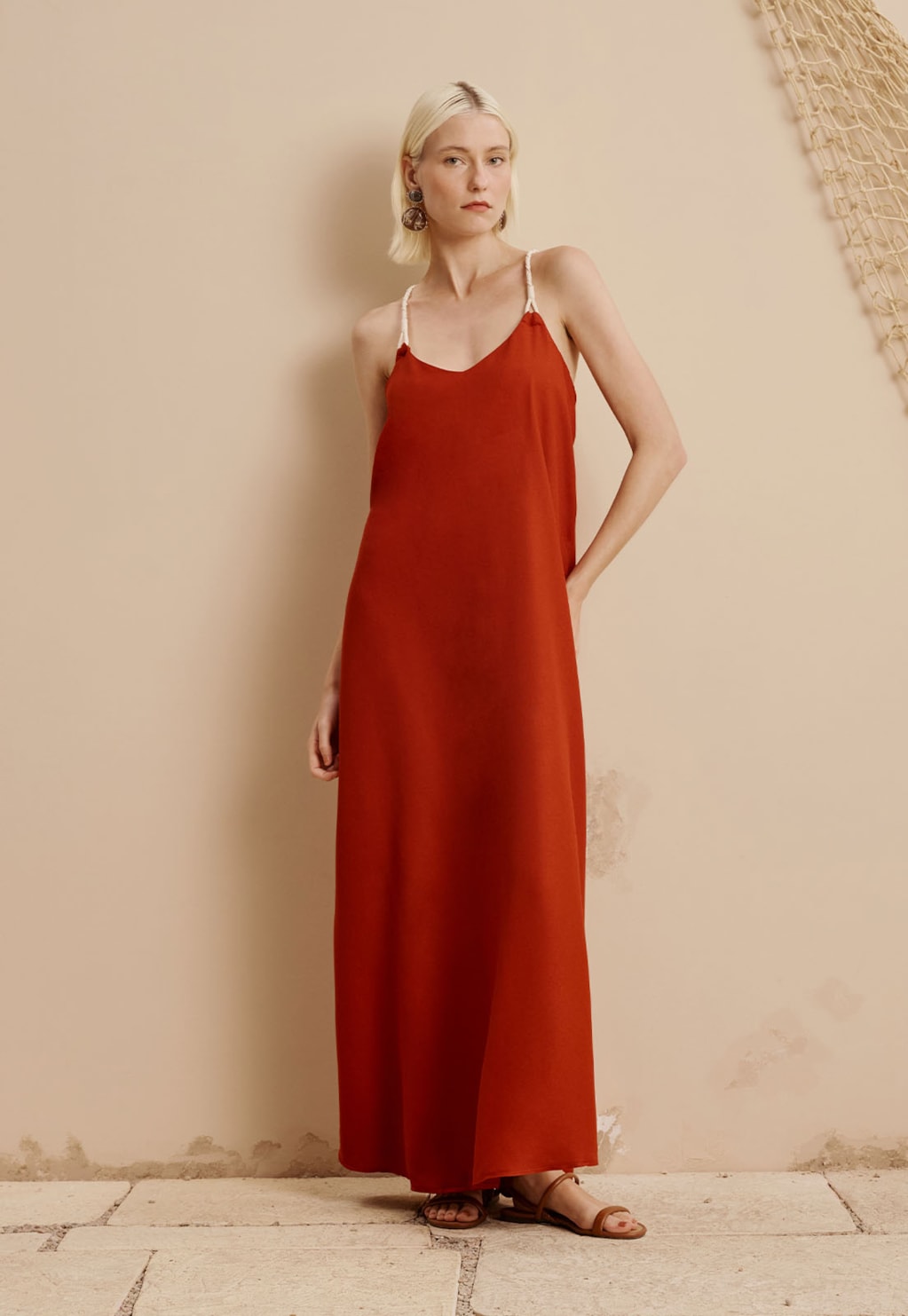 Vestido Midi Alça Corda Elos