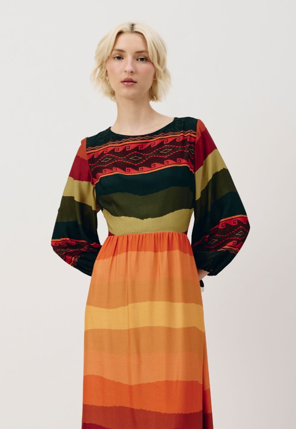 Vestido Midi Amarração Costas Estampado La Rioja Vista Traseira