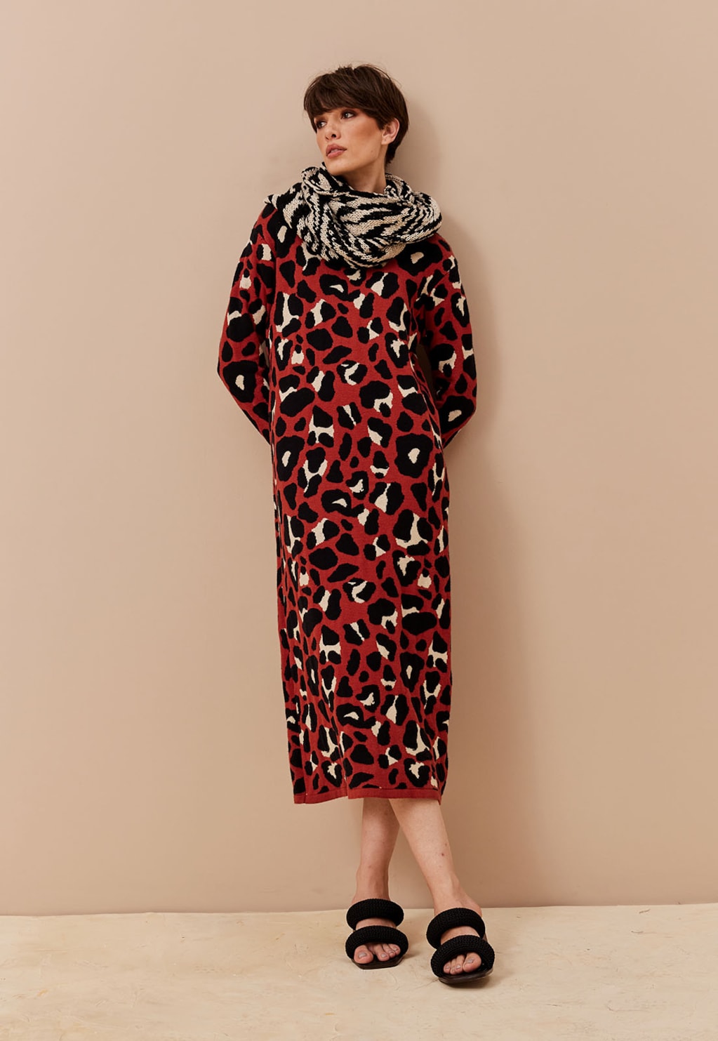 Vestido Midi Animal Print Tricot